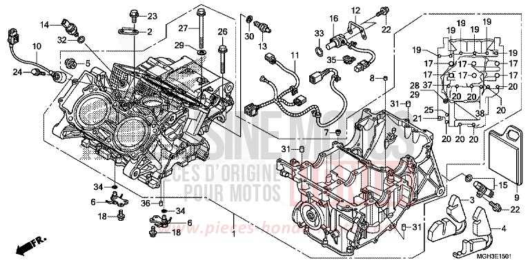 CARTER MOTEUR (VFR1200XD) de VFR1200X "Crosstourer" DCT CANDY PROMINENCE RED (R342) 2012
